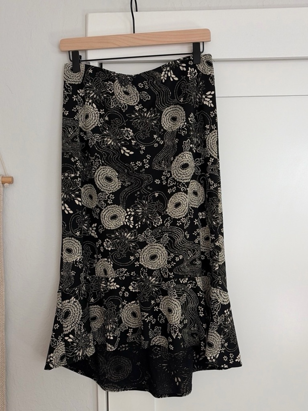Vintage Black Allison Taylor Black Midi Skirt with Cream Floral Print